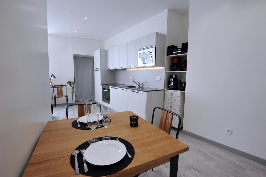 Le 10 - Nice Massena Apartman Kültér fotó